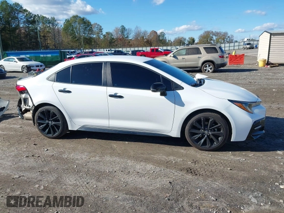 2021 Toyota Corolla SE with VIN 5YFS4MCE2MP076133, listed as a IAAI auction lot 40924622 with 95,730 mi miles. Bid and sale history available at carsss.com. Image 13.