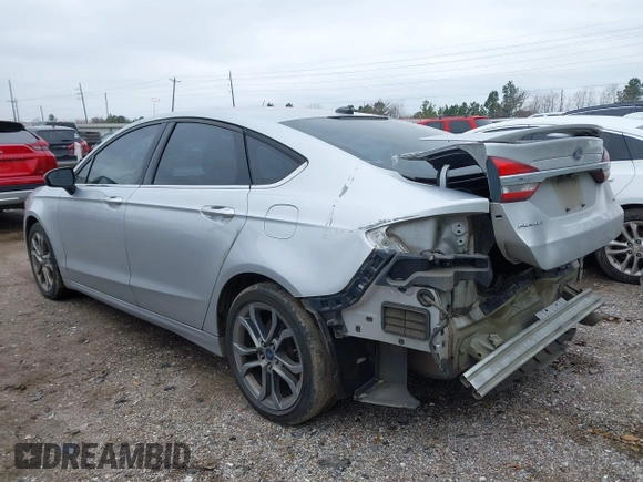 2017 Ford Fusion SE with VIN 3FA6P0H7XHR228435, listed as a IAAI auction lot 41607945 with 139,850 mi miles. Bid and sale history available at carsss.com. Image 3.