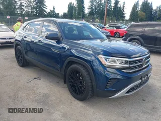 2020 Volkswagen Atlas with VIN 1V21C2CAXLC213034, listed as a IAAI auction lot 42649872 with 72,564 mi miles and . Bid and sale history available at DreamBid. Image 1.