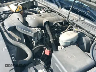 2003 Chevrolet Suburban Z71 with VIN 3GNFK16Z73G190936, listed as a IAAI auction lot 42078452 with 231,121 mi miles and . Bid and sale history available at DreamBid. Image 14.