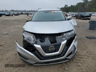 2019 Nissan Rogue SV with VIN KNMAT2MT7KP533100, listed as a Copart auction lot 44695375 with 83,773 mi miles and Salvage Title. Bid and sale history available at DreamBid. Image 5.