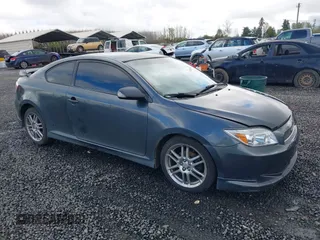 2006 Scion tC z VIN JTKDE177860092908, wystawiony jako IAAI lot #41920656 z przebiegiem 213 776 mil mil oraz . Historia ofert i sprzedaży dostępna na DreamBid. Obrazek 1.