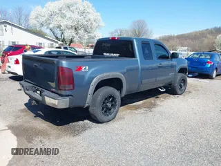 2013 GMC Sierra 1500 SLE with VIN 1GTR2VE79DZ385211, listed as a IAAI auction lot 41972315 with 135,665 mi miles and . Bid and sale history available at DreamBid. Image 4.