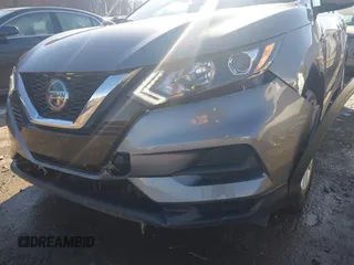 2020 Nissan Rogue Sport SL with VIN JN1BJ1CWXLW386085, listed as a IAAI auction lot 41573909 with 60,167 mi miles. Bid and sale history available at carsss.com. Image 6.