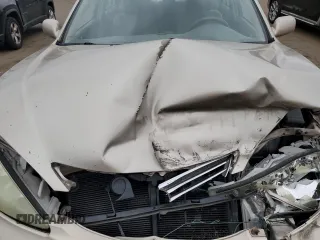 2005 Toyota Camry STD z VIN 4T1BE32K75U522999, wystawiony jako Copart lot #59615405 z przebiegiem Nie podano mil oraz Nie do naprawy • Non repairable. Historia ofert i sprzedaży dostępna na DreamBid. Obrazek 11.