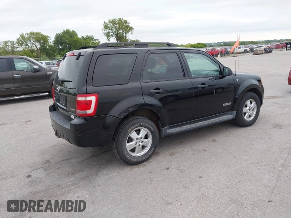 2008 Ford Escape XLT z VIN 1FMCU93108KC93467, wystawiony jako IAAI lot #42747517 z przebiegiem 201 873 mil mil oraz . Historia ofert i sprzedaży dostępna na DreamBid. Obrazek 4.