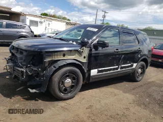 2017 Ford Police Interceptor Utility z VIN 1FM5K8AR1HGD14055, wystawiony jako Copart lot #55634075 z przebiegiem Nie podano mil oraz Szkody całkowita. Historia ofert i sprzedaży dostępna na DreamBid. Obrazek 1.