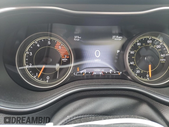 2022 Jeep Cherokee Limited with VIN 1C4PJMDN2ND535615, listed as a Copart auction lot 60552614 with 14,084 mi miles and Salvage title. Bid and sale history available at DreamBid. Image 9.