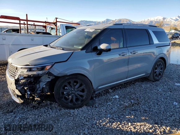 2024 Kia Carnival SX Prestige with VIN KNDNE5H34R6420082, listed as a Copart auction lot 81192214 with 7,736 mi miles and Salvage Title. Bid and sale history available at carsss.com. Image 1.