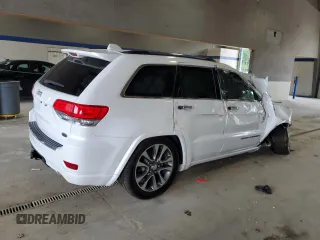 2017 Jeep Grand Cherokee Overland with VIN 1C4RJFCG1HC842890, listed as a Copart auction lot 63395045 with Not provided miles and Salvage title. Bid and sale history available at DreamBid. Image 3.