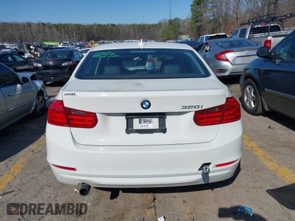 2014 BMW 3 Series 320i with VIN WBA3B1C50EK132169, listed as a IAAI auction lot 41570678 with 28,871 mi miles. Bid and sale history available at carsss.com. Image 16.