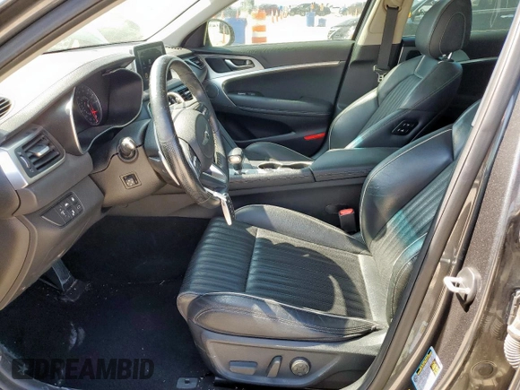2020 Genesis G70 2.0T z VIN KMTG34LA3LU053274, wystawiony jako Copart lot #57417285 z przebiegiem 89 091 mil mil oraz Szkoda całkowita • Salvage title. Historia ofert i sprzedaży dostępna na DreamBid. Obrazek 7.