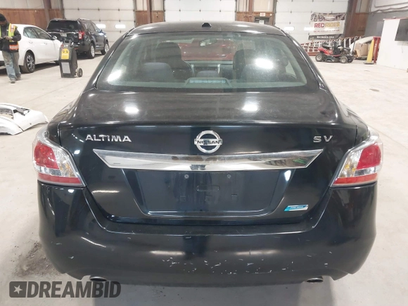 2014 Nissan Altima 2.5 S with VIN 1N4AL3AP4EC279831, listed as a IAAI auction lot 41863218 with 155,410 mi miles. Bid and sale history available at carsss.com. Image 16.