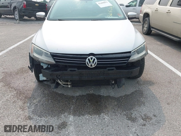 2013 Volkswagen Jetta SE z VIN 3VWDP7AJ0DM365243, wystawiony jako IAAI lot #42400011 z przebiegiem 191 746 mil mil oraz . Historia ofert i sprzedaży dostępna na DreamBid. Obrazek 6.