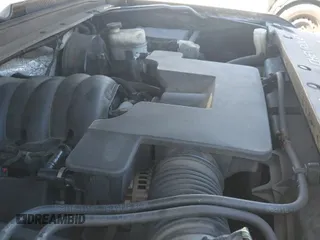 2016 Chevrolet Suburban LT с VIN 1GNSKHKC0GR424817, выставлен на аукционе IAAI как лот 43030512 с пробегом 349 236 миль миль и . История ставок и продаж доступна на DreamBid. Изображение 18.