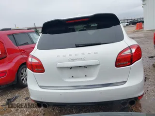 2014 Porsche Cayenne S with VIN WP1AB2A29ELA59269, listed as a IAAI auction lot 41430492 with 146,720 mi miles and . Bid and sale history available at DreamBid. Image 17.