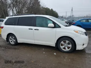 2017 Toyota Sienna L with VIN 5TDZZ3DC0HS779525, listed as a Copart auction lot 52687115 with 372,129 mi miles and Clean Title. Bid and sale history available at DreamBid. Image 4.