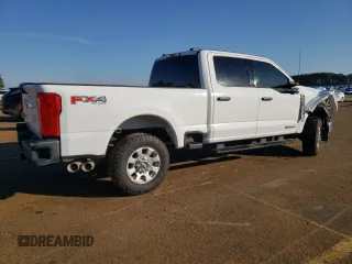 2023 Ford F-250 XL with VIN 1FT7W2BT3PEC29303, listed as a Copart auction lot 87230554 with 68,303 mi miles and Salvage Title. Bid and sale history available at DreamBid. Image 3.