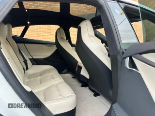 2019 Tesla Model S 75D with VIN 5YJSA1E28KF333962, listed as a Copart auction lot 54815975 with 21,203 mi miles and Salvage title. Bid and sale history available at DreamBid. Image 7.