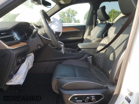 2023 Jeep Grand Cherokee Summit Reserve with VIN 1C4RJKEG3P8736786, listed as a Copart auction lot 59098804 with 16,064 mi miles and Salvage title. Bid and sale history available at DreamBid. Image 7.