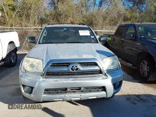 2007 Toyota 4Runner SR5 with VIN JTEZU14R378080220, listed as a IAAI auction lot 41840419 with 204,652 mi miles and . Bid and sale history available at DreamBid. Image 12.