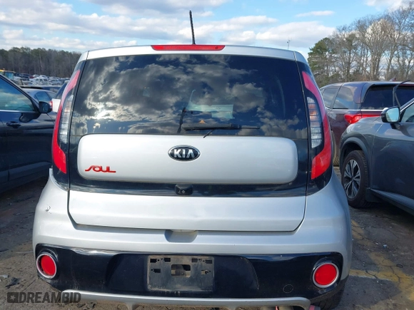 2017 Kia Soul ! with VIN KNDJX3AA8H7493941, listed as a IAAI auction lot 41405896 with 123,871 mi miles. Bid and sale history available at carsss.com. Image 16.