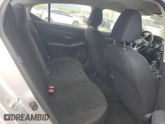 2021 Nissan Sentra S z VIN 3N1AB8BV1MY252750, wystawiony jako Copart lot #55727335 z przebiegiem 83 856 mil mil oraz Szkoda całkowita • Salvage title. Historia ofert i sprzedaży dostępna na DreamBid. Obrazek 10.
