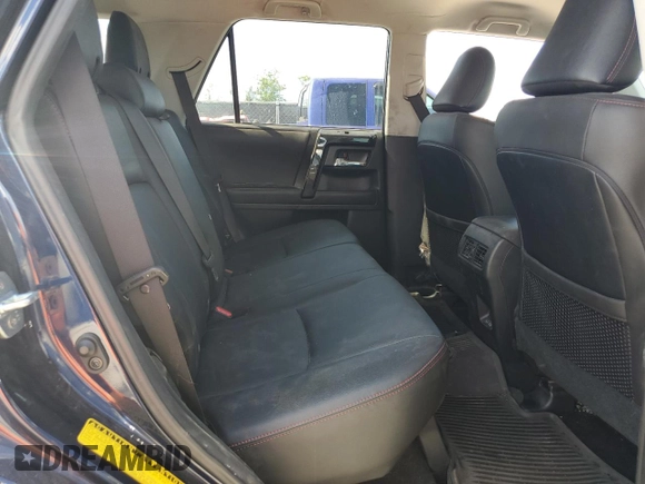 2024 Toyota 4Runner TRD Off Road z VIN JTERU5JR9R6252468, wystawiony jako Copart lot #62238625 z przebiegiem 13 778 mil mil oraz Szkoda całkowita • Salvage title. Historia ofert i sprzedaży dostępna na DreamBid. Obrazek 11.