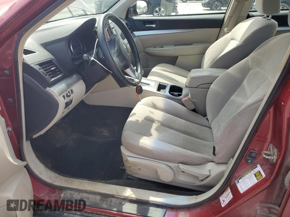 2014 Subaru Outback 2.5i with VIN 4S4BRBAC2E3251901, listed as a Copart auction lot 56006135 with 135,939 mi miles and Salvage title. Bid and sale history available at DreamBid. Image 7.