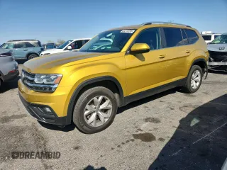 2018 Volkswagen Atlas SE with VIN 1V2DR2CA1JC549051, listed as a Copart auction lot 60279295 with 121,063 mi miles and Salvage title. Bid and sale history available at DreamBid. Image 1.