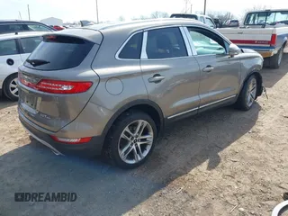 2017 Lincoln MKC Reserve with VIN 5LMCJ3D92HUL08269, listed as a IAAI auction lot 41859297 with 115,691 mi miles and . Bid and sale history available at DreamBid. Image 4.