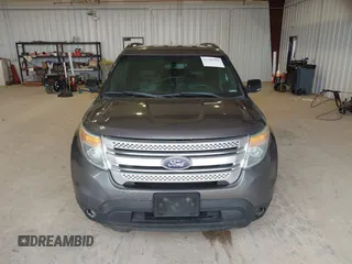 2013 Ford Explorer XLT with VIN 1FM5K8D83DGA27149, listed as a IAAI auction lot 41786382 with 379,495 mi miles and . Bid and sale history available at carsss.com. Image 12.