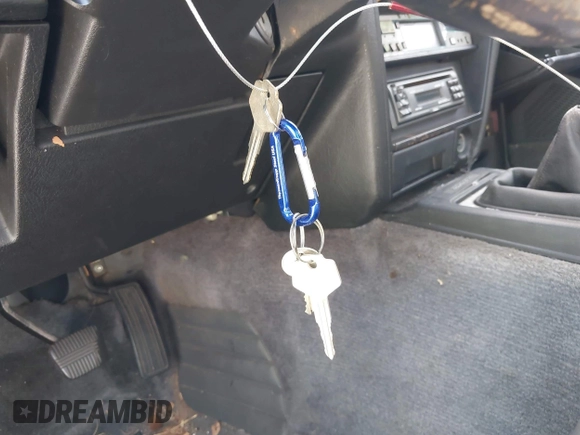 1986 Nissan 300ZX с VIN JN1HZ14SXGX166377, выставлен на аукционе IAAI как лот 42589059 с пробегом 181 067 миль миль и . История ставок и продаж доступна на DreamBid. Изображение 11.