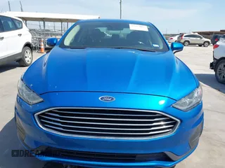 2020 Ford Fusion SE z VIN 3FA6P0HD8LR135668, wystawiony jako IAAI lot #42253008 z przebiegiem 69 625 mil mil oraz . Historia ofert i sprzedaży dostępna na DreamBid. Obrazek 12.