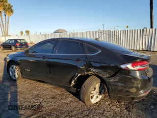 2018 Ford Fusion Hybrid SE with VIN 3FA6P0LU8JR211748, listed as a Copart auction lot 38046363 with 76,044 mi miles. Bid and sale history available at carsss.com. Image 2.