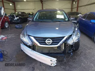 2018 Nissan Altima SV with VIN 1N4AL3AP3JC220232, listed as a IAAI auction lot 42037929 with 54,908 mi miles and . Bid and sale history available at carsss.com. Image 13.