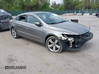 2012 Volkswagen CC Lux PZEV with VIN WVWHP7AN0CE552624, listed as a IAAI auction lot 42134600 with 122,543 mi miles. Bid and sale history available at carsss.com. Image 1.