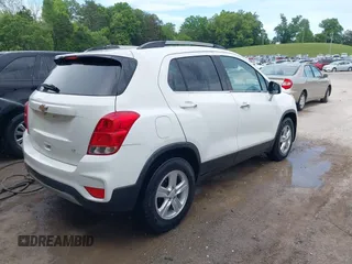 2019 Chevrolet Trax LT with VIN KL7CJLSB9KB797265, listed as a IAAI auction lot 42160882 with 66,666 mi miles and . Bid and sale history available at carsss.com. Image 4.