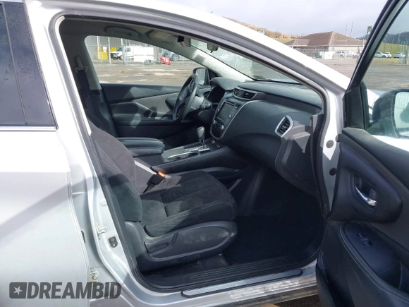2020 Nissan Murano S with VIN 5N1AZ2AS1LN174832, listed as a IAAI auction lot 41786842 with 82,732 mi miles and . Bid and sale history available at DreamBid. Image 5.
