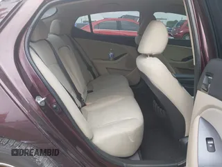 2014 Kia Optima LX z VIN 5XXGM4A7XEG305629, wystawiony jako IAAI lot #42370105 z przebiegiem 240 254 mil mil oraz . Historia ofert i sprzedaży dostępna na DreamBid. Obrazek 8.