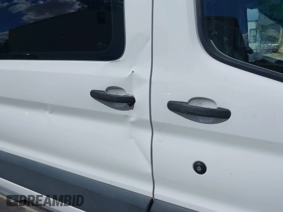 2018 Ford Transit XL с VIN 1FMZK1YM0JKA80139, выставлен на аукционе IAAI как лот 41786995 с пробегом 86 789 миль миль и . История ставок и продаж доступна на DreamBid. Изображение 18.