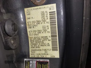 2013 Nissan Frontier SV z VIN 1N6AD0CW5DN748757, wystawiony jako IAAI lot #41629095 z przebiegiem 138 322 mil mil oraz . Historia ofert i sprzedaży dostępna na DreamBid. Obrazek 9.