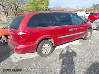 2004 Dodge Caravan SE with VIN 1D4GP24R24B542860, listed as a IAAI auction lot 41907813 with 177,336 mi miles. Bid and sale history available at carsss.com. Image 4.