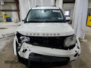 2011 Land Rover LR4 Lux with VIN SALAK2D46BA585602, listed as a Copart auction lot 54213545 with 200,777 mi miles and Salvage Title. Bid and sale history available at DreamBid. Image 5.