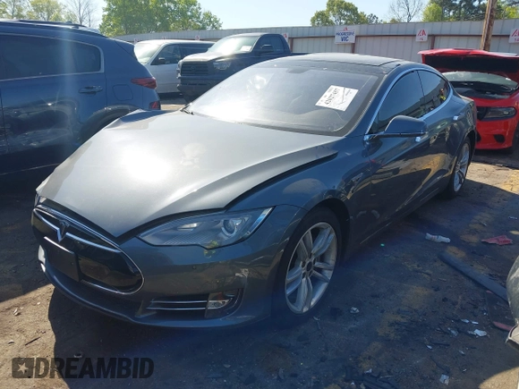 2014 Tesla Model S 60 с VIN 5YJSA1S12EFP41227, выставлен на аукционе IAAI как лот 42027457 с пробегом 81 665 миль миль и . История ставок и продаж доступна на DreamBid. Изображение 2.
