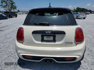 2015 MINI Hardtop S z VIN WMWXP7C57F2A42463, wystawiony jako Copart lot #56651155 z przebiegiem 66 710 mil mil oraz Szkoda całkowita • Salvage title. Historia ofert i sprzedaży dostępna na DreamBid. Obrazek 6.