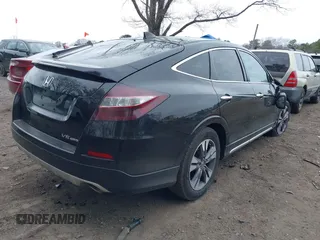 2013 Honda Crosstour EX-L z VIN 5J6TF2H52DL005786, wystawiony jako IAAI lot #42076956 z przebiegiem 87 191 mil mil oraz . Historia ofert i sprzedaży dostępna na DreamBid. Obrazek 4.