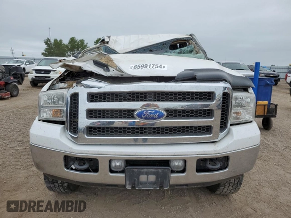 2005 Ford Super Duty F-250 XL with VIN 1FTSW21P85EA57202, listed as a Copart auction lot 65991754 with 79,132 mi miles and Salvage Title. Bid and sale history available at carsss.com. Image 5.