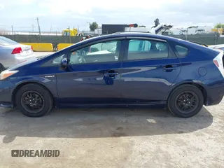 2015 Toyota Prius Four with VIN JTDKN3DU4F0443298, listed as a IAAI auction lot 41896720 with 288,809 mi miles and . Bid and sale history available at carsss.com. Image 14.