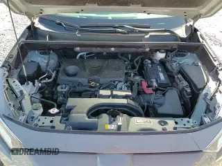 2021 Toyota RAV4 XLE Premium z VIN 2T3C1RFV4MW157789, wystawiony jako Copart lot #80396795 z przebiegiem 69 728 mil mil oraz Nie do naprawy • Non repairable. Historia ofert i sprzedaży dostępna na DreamBid. Obrazek 16.